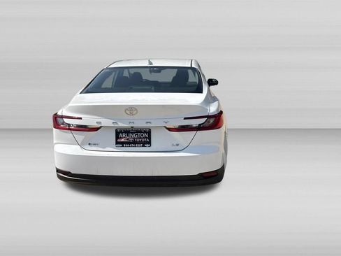 Used 2026 Toyota Camry LE FWD image 6
