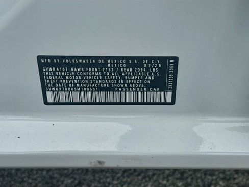 Used 2025 Volkswagen Jetta SEL FWD image 37