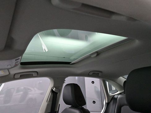 Used 2023 Volkswagen Jetta SE image 27