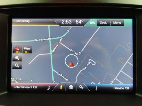 Used 2016 Ford Explorer XLT w/ Equipment Group 202A AWD/4WD image 18