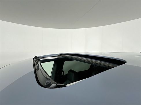 Used 2023 Honda Odyssey Sport image 9