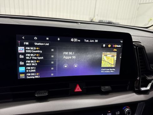 Used 2023 Kia Sportage SX FWD image 13