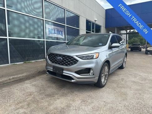 Certified 2021 Ford Edge Titanium w/ Equipment Group 301A image 4