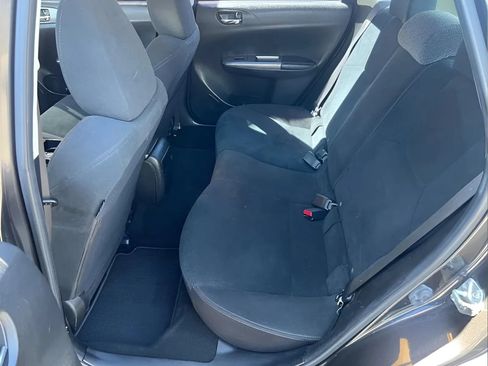 Used 2011 Subaru Impreza 2.5i AWD/4WD image 13