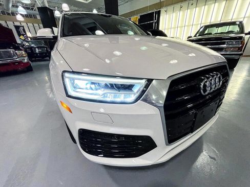 Used 2017 Audi Q3 2.0T Prestige w/ Prestige Package image 5
