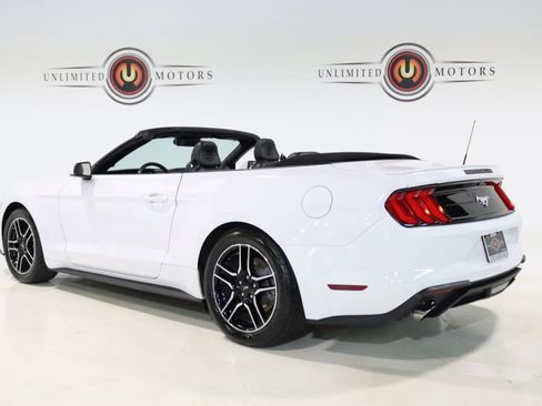 Used 2021 Ford Mustang Premium image 4