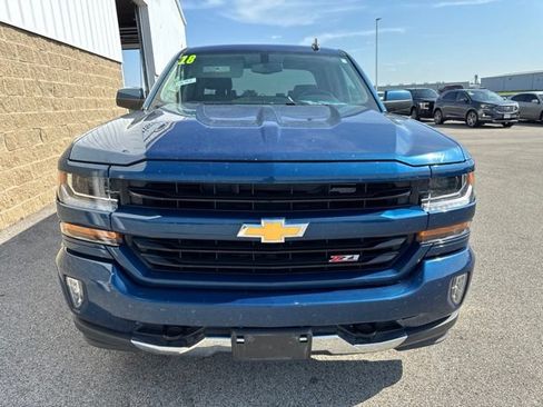Used 2018 Chevrolet Silverado 1500 LT w/ All Star Edition AWD/4WD image 3