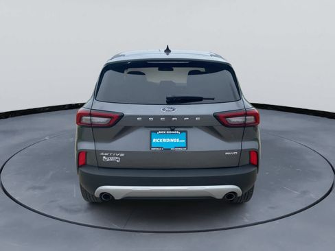 Used 2024 Ford Escape Active AWD/4WD image 8
