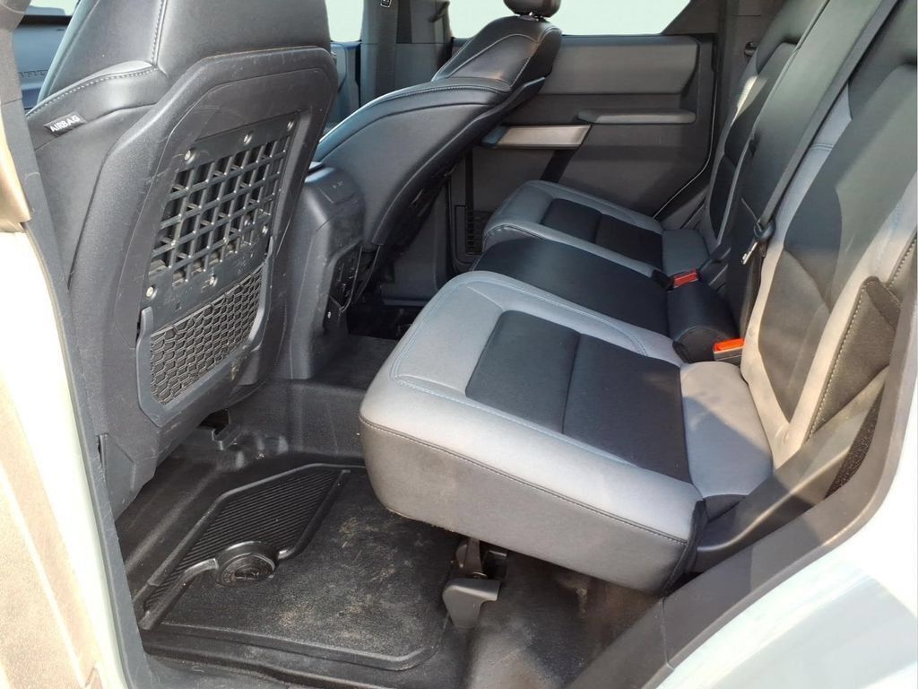 Used 2022 Ford Bronco Black Diamond AWD/4WD image 11