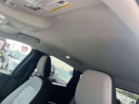 New 2026 Ford Escape Active w/ Cold Weather Package AWD/4WD image 5