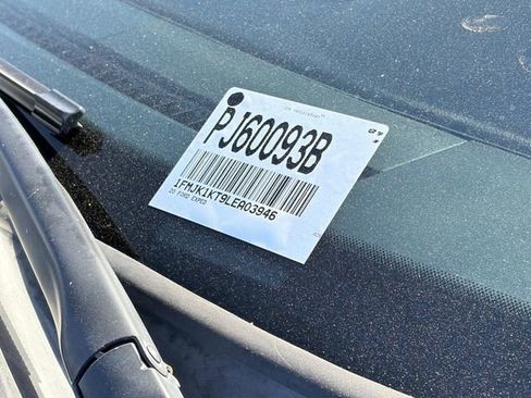 Used 2020 Ford Expedition Max Limited image 33