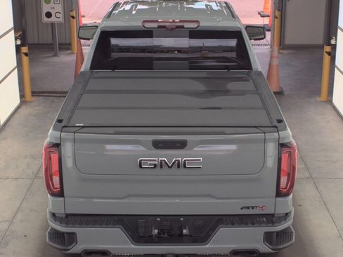 Used 2024 GMC Sierra 1500 AT4 w/ Technology Package AWD/4WD image 8