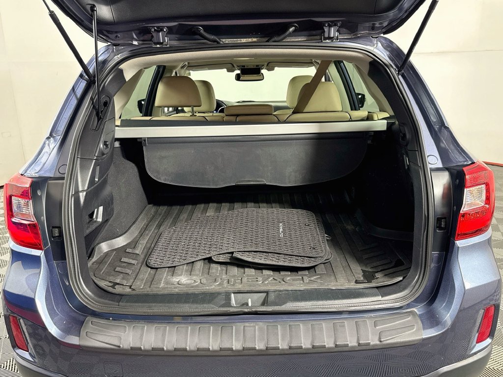 Used 2015 Subaru Outback 2.5i Limited AWD/4WD image 28