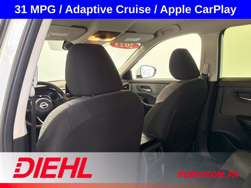 Used 2023 Nissan Rogue SV AWD/4WD image 17