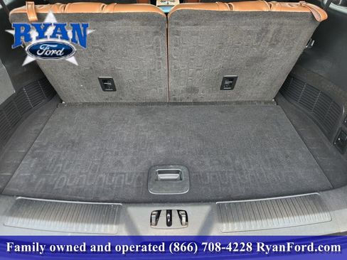 Used 2022 Lincoln Aviator Reserve w/ Equipment Group 201A RWD image 24