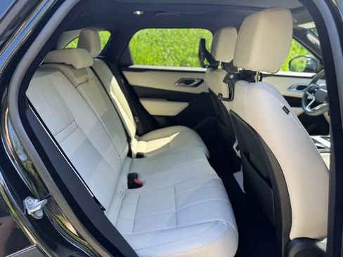 Certified 2023 Land Rover Range Rover Velar S AWD/4WD image 17