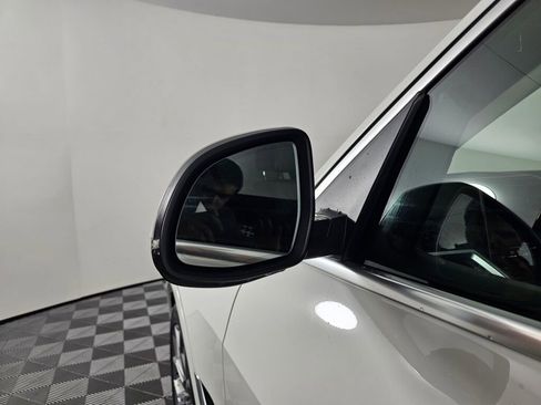 Used 2024 BMW X7 xDrive40i image 12