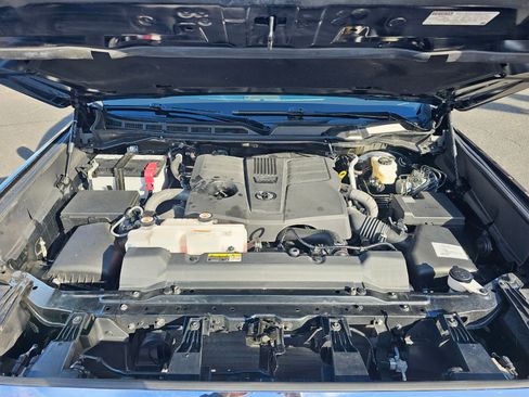Used 2023 Toyota Tundra 1794 Edition w/ TRD Off-Road Package image 9