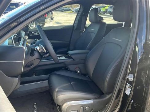 New 2025 Hyundai Ioniq 6 SEL image 9