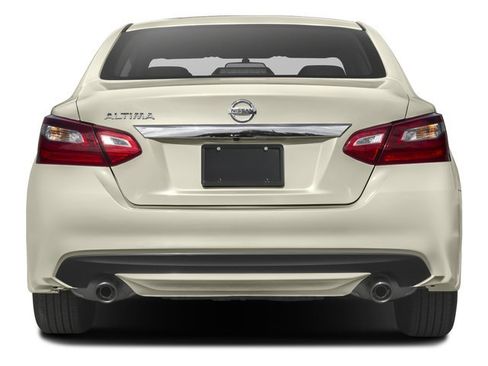 Used 2017 Nissan Altima 2.5 SV FWD image 8