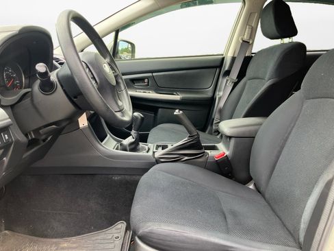 Used 2015 Subaru Crosstrek 2.0i AWD/4WD image 11