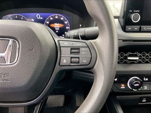 Certified 2024 Honda Accord EX image 24
