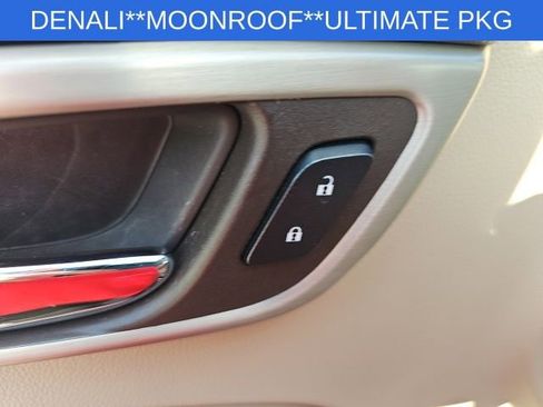 Used 2018 GMC Yukon Denali w/ Denali Ultimate Package image 38