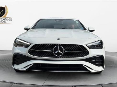 Used 2024 Mercedes-Benz CLE 300 4MATIC Cabriolet image 8