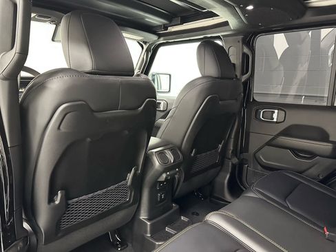 Used 2024 Jeep Wrangler Unlimited Rubicon 392 image 14