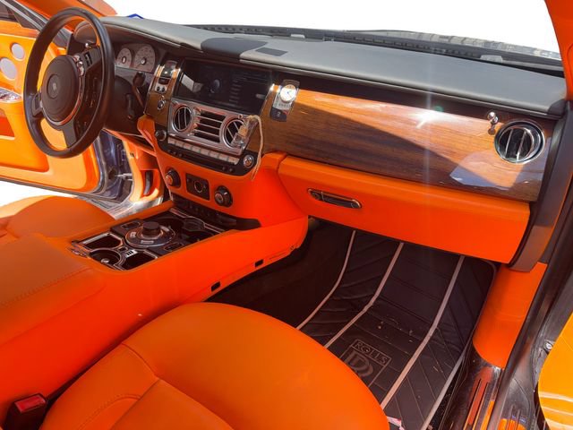 Used 2010 Rolls-Royce Ghost RWD image 13