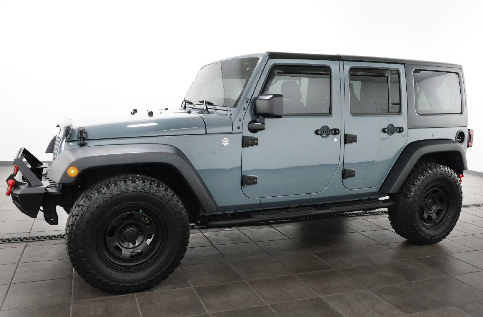 Used 2015 Jeep Wrangler Unlimited Sport w/ Quick Order Package 24S AWD/4WD image 4