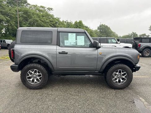 Certified 2024 Ford Bronco Badlands AWD/4WD image 2