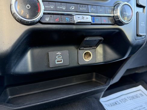 Used 2023 Ford F250 Lariat w/ Sport Appearance Package image 26