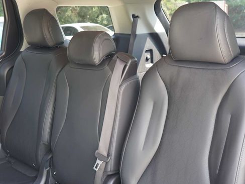 Certified 2026 Kia Carnival LXS FWD image 21