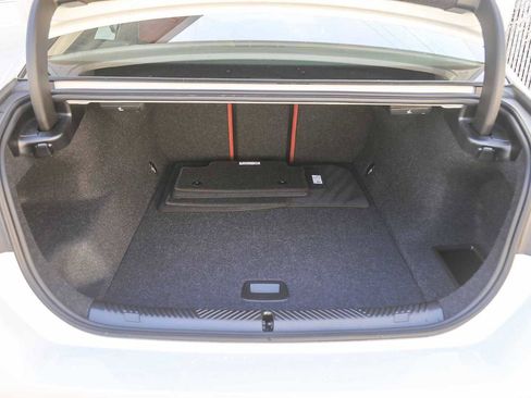 Used 2025 BMW i5 eDrive40i w/ M Sport Package image 22