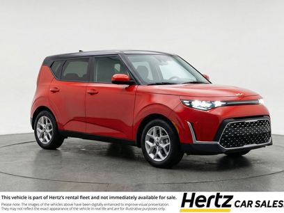 Used 2025 Kia Soul LX w/ LX Technology Package