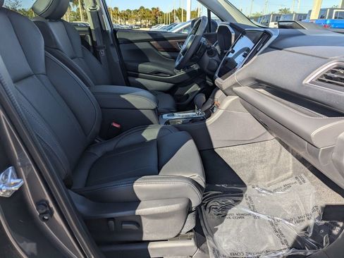 Used 2025 Subaru Ascent Touring image 10