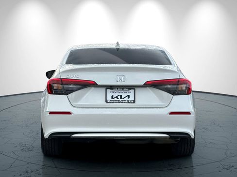 Used 2024 Honda Civic LX image 5
