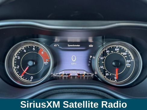 Used 2020 Jeep Cherokee Limited image 8