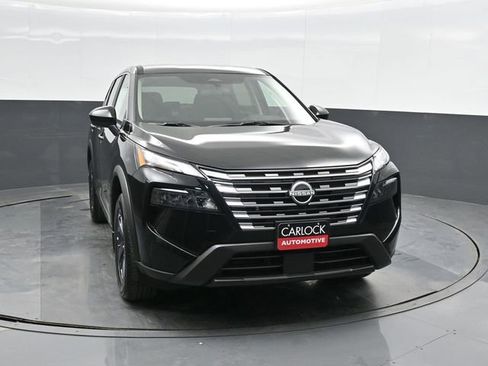 New 2026 Nissan Rogue SV image 5