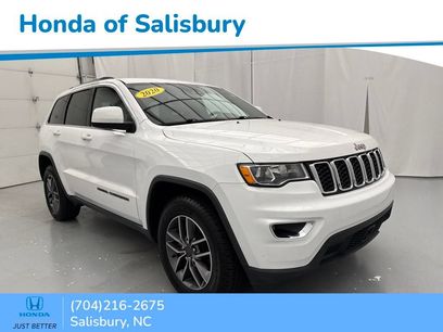 Used 2020 Jeep Grand Cherokee Laredo w/ 18" Wheel & 8.4" Radio Group