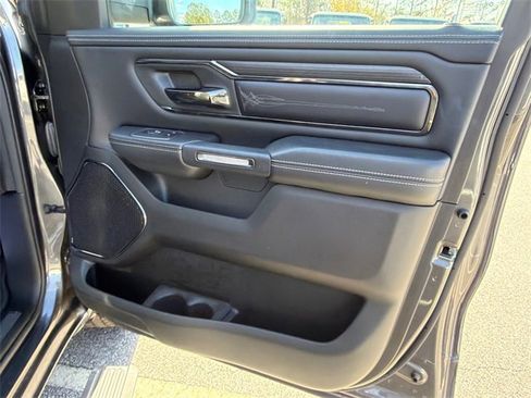 Used 2022 RAM 1500 Limited w/ Body Color Bumper Group image 14