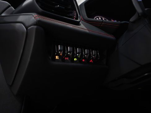 Used 2015 Lamborghini Huracan LP 610-4 AWD/4WD image 11