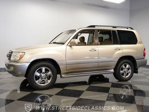 Used 2006 Toyota Land Cruiser image 7