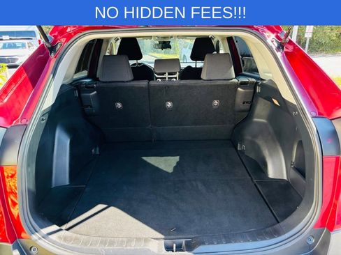 Used 2019 Toyota RAV4 LE image 15