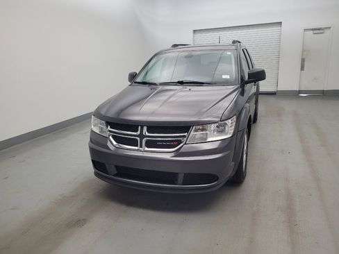 Used 2020 Dodge Journey SE FWD image 15