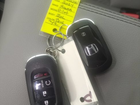 Certified 2024 Honda Pilot EX-L image 32