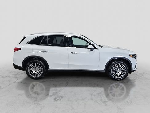 New 2026 Mercedes-Benz GLC 300 image 4