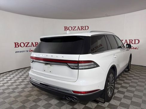 Used 2022 Lincoln Aviator Reserve w/ Equipment Group 201A AWD/4WD image 8