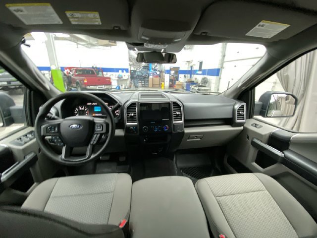 Used 2016 Ford F150 XLT AWD/4WD image 27